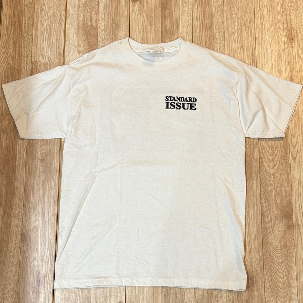 NWOT Standard Issue Basketball Men’s T-Shirt
